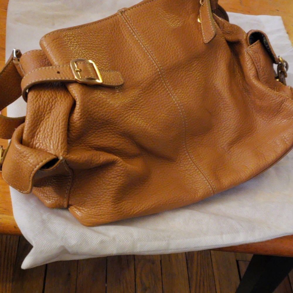 Handbag - Picture 3 of 4